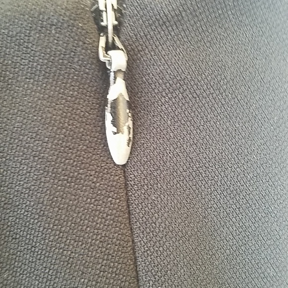 Express Black Pencil Skirt with white detail - Picture 5 of 5